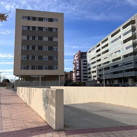 公寓 El Balcon Del Ebro By Alogest- Vistas, Piscina Y 2 Parking