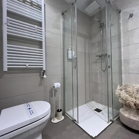 El Balcón Del Ebro By Alogest- Vistas, Piscina Y 2 Parking Apartamento Saragoça
