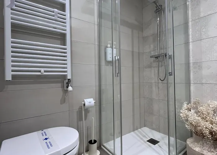 El Balcon Del Ebro By Alogest- Vistas, Piscina Y 2 Parking Apartman Zaragoza